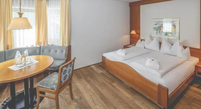 Полулюкс Gartenhotel Crystal