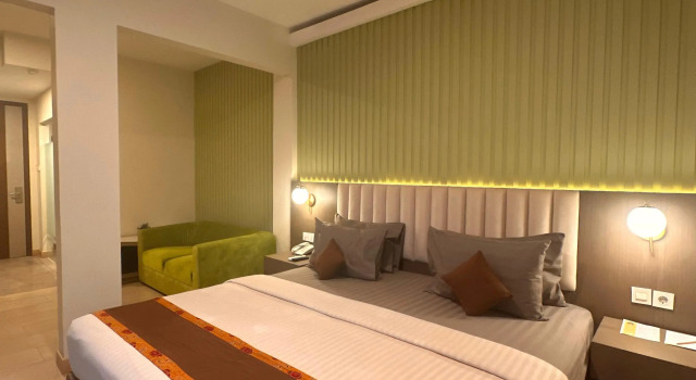 Люкс Business Xtra Hotel Bengkulu