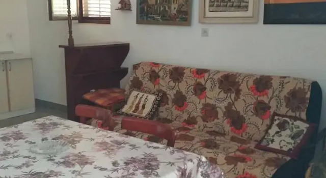 Apartment Antica Ground Floor Sleeps 5, Prenota Appartamento Komiza 