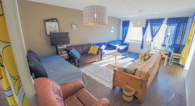 Eazy Home nearby Highway-Apartment or Private Room or Shared Room with Shared Big Kitchen,Shower,Toilet & Free Parking, Réserver Appartement Appartements à Oulu, Appartement