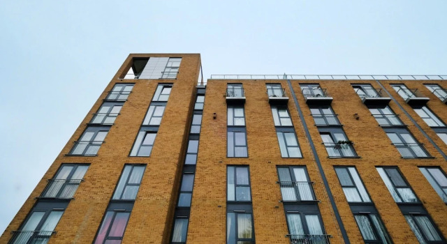 2 Bedroom Flat in Zone 1