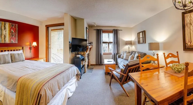 Fireside Lodge #203 By Bear Country, Réserver Maison de vacances Sun Peaks Colombie-Britannique