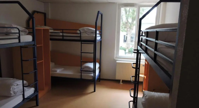 Кровать в общем номере (мужской номер) Auberge de Jeunesse de Mulhouse