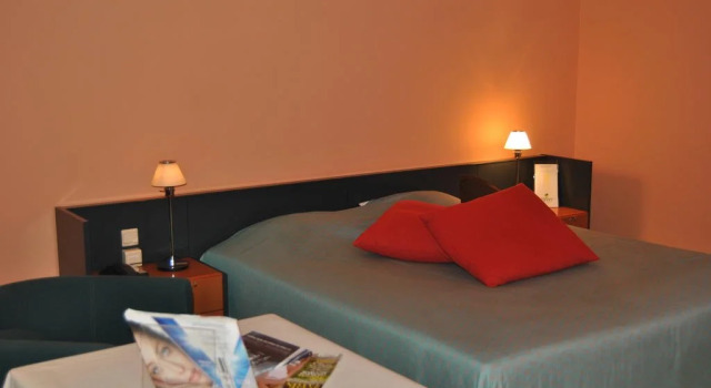 Greenpark Hotel