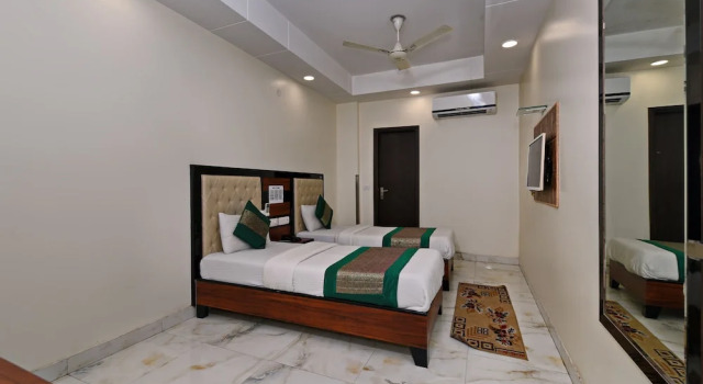 Hotel Blue Pearl Noida, Забронировать Отель Нойда штат Уттар-Прадеш