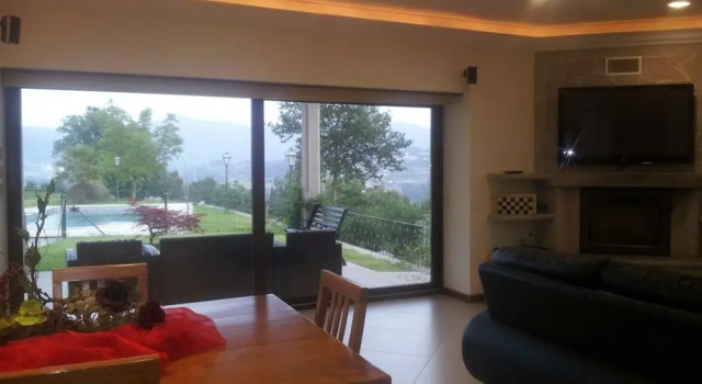 Rustic Home with Pool in A Valderez by Izibookings, Rezervovat Hotel Arcos de Valdevez Serra da Peneda
