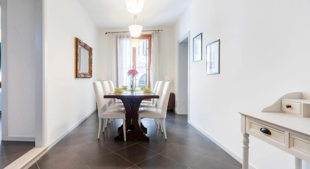 Castello Appartamento con vista sul Canale x6, Забронировать Апартаменты/квартира Апартаменты Венеции, рядом с Консульство Франции в Венеции, Апартаменты/квартира