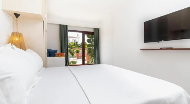 777 Alaçatı (+16 Adult Only)