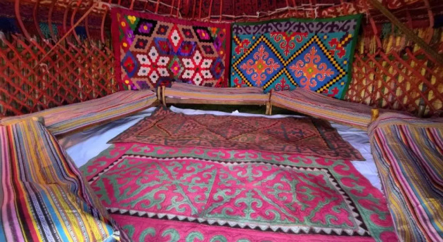 Son-Kul Northen yurt camp