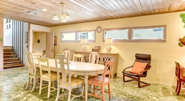 Коттедж Baybarlyn 4 Bedroom Home by RedAwning