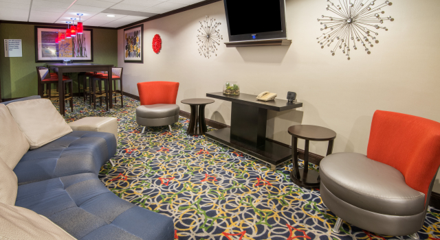 Holiday Inn Express Cleveland Airport - Brookpark by IHG