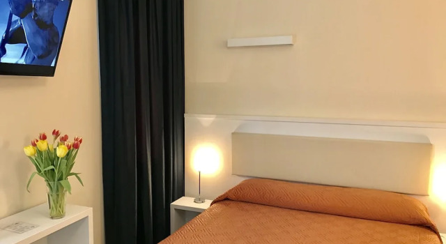Двухместный номер Comfort с балконом Hotel Olympic