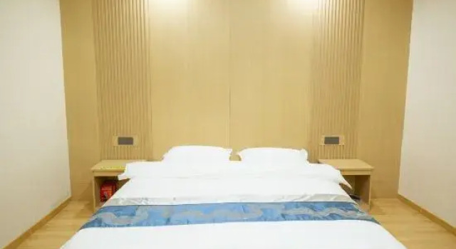 Люкс Deluxe Impression Hotel of the Ancient City