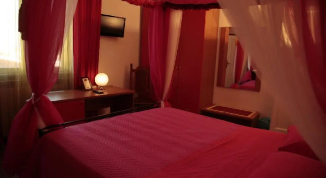 Двухместный номер BBC Christian Bed & Breakfast
