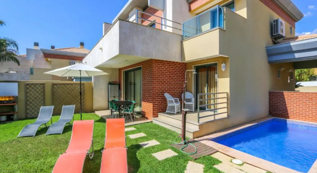 Вилла Deluxe Villa Jardins da Branqueira5, Albufeira