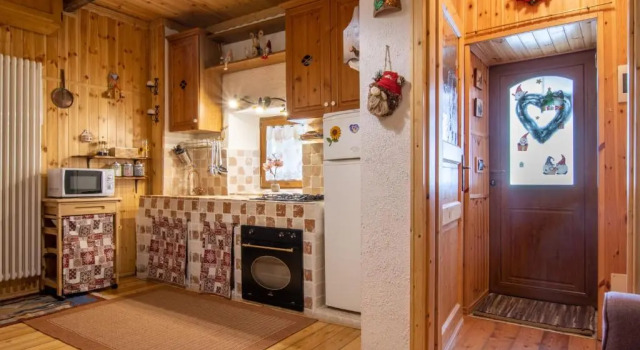 CASA VACANZA "AI PIEDI DEL BOSCO", Забронировать Отель Мальборгетто-Вальбруна Юлийские Альпы