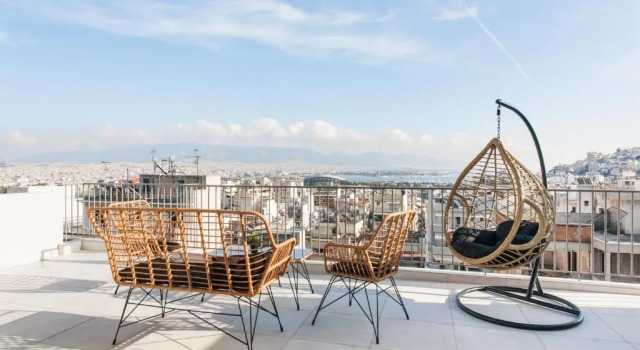 Номер Standard WYZ Piraeus