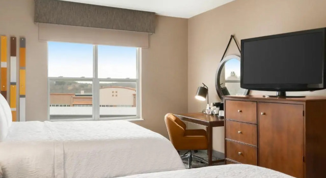 Студия Premium Hampton Inn & Suites Exeter