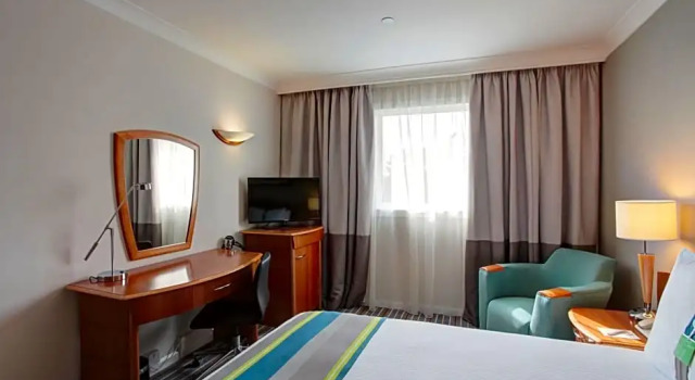 Двухместный номер для гостей с ограниченными возможностями B&B HOTEL London Heathrow