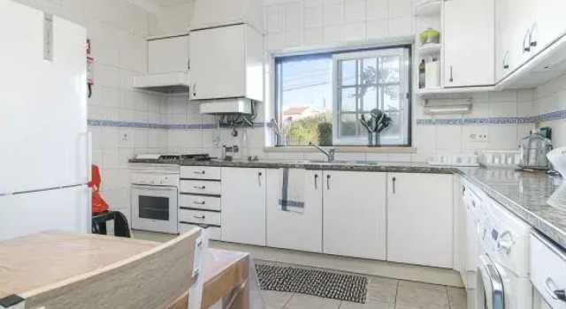 Liv In by Ericeira Property, Book Hotel Ericeira 
