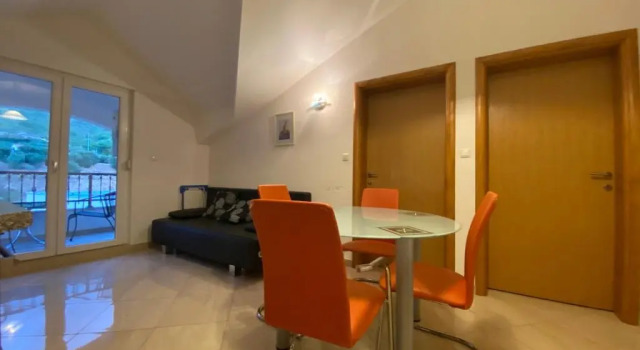 Apartments Grozdana, Rezerwuj Apartament Gradac Sibenik-Knin County