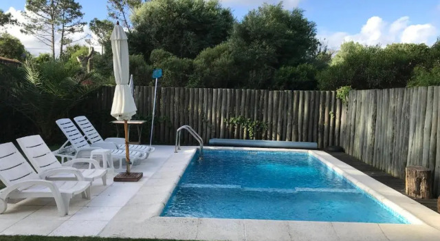 Casa amoblada con vista al mar, Prenota Hotel Hotel a Maldonado con piscina, Piscina