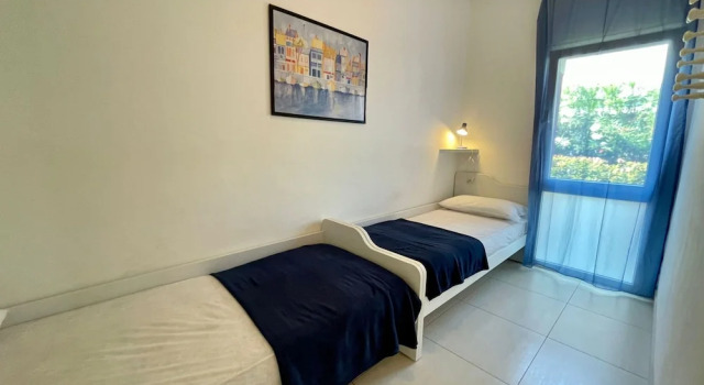 Flat With Private Garden by the sea, Забронировать Апартаменты/квартира Каорле Линьяно-Ривьера