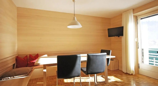 Апартаменты с балконом Gästehaus Meusburger