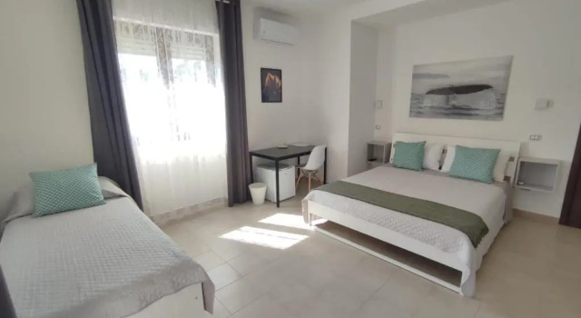 Cristian Rooms, Book Hotel Hotels in Sicily with a Pool, Swimming Pool