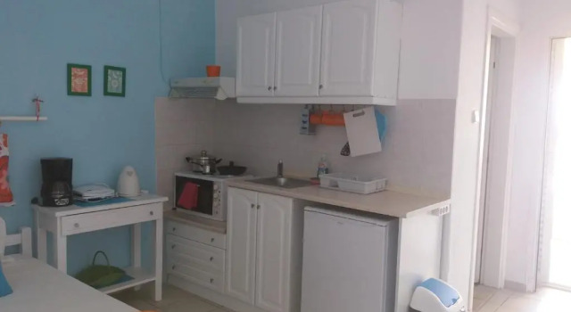 Апартаменты By the Sea Apartments-studios
