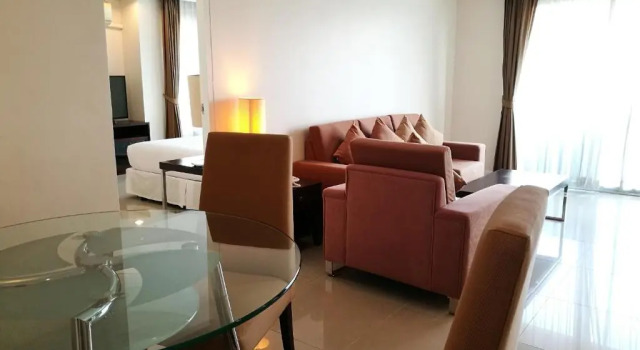 Люкс Romance Hotel Bangna
