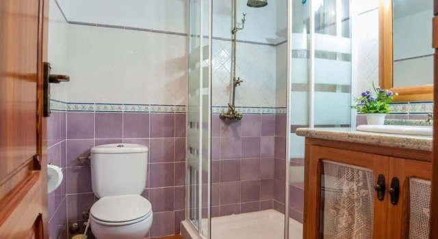 Люкс с балконом и с красивым видом из окна Casa rural con terraza en Cabanes - Mar y montaña - Ideal para grupos y familias