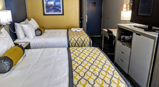 Четырёхместный номер Standard Best Western Plus Bloomington East