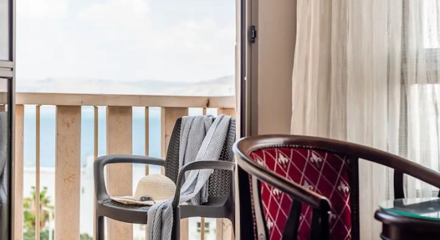 Двухместный номер Superior c 1 комнатой с балконом Aviv Holiday Flat