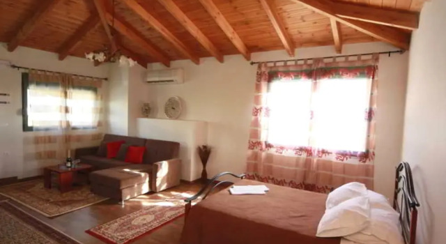 Fotini House