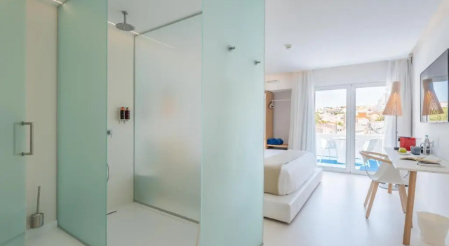 Двухместный номер Standard с видом на бассейн Hotel Indigo Albufeira by IHG