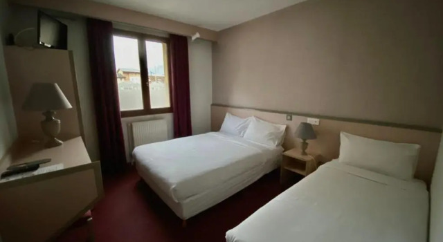 Семейный номер Standard Hôtel Le Savoie