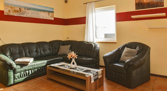 Doppelhaushälfte in Bansin, Book Hotel Hotels in Usedom with a Pool, Swimming Pool