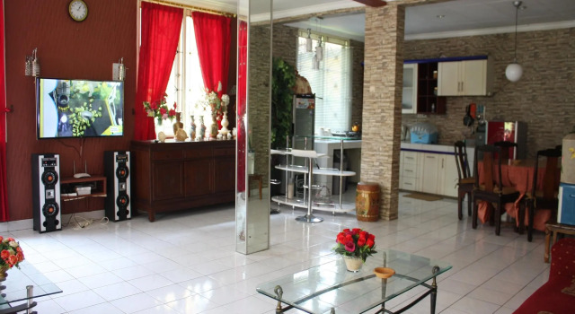 Villa Kota Bunga Aster