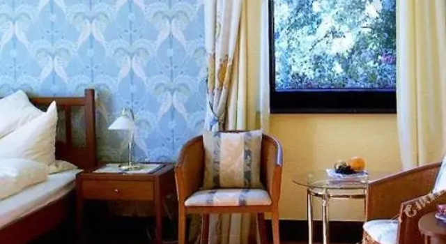 Alte Villa Ling, Забронировать Вилла Фирзен Lower Rhine
