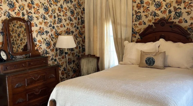 Четырёхместный номер Standard The Buxton Inn