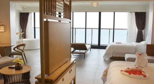 Семейный люкс Luoxiang Holiday Apartment (Zhapo Beiluowan Shop)