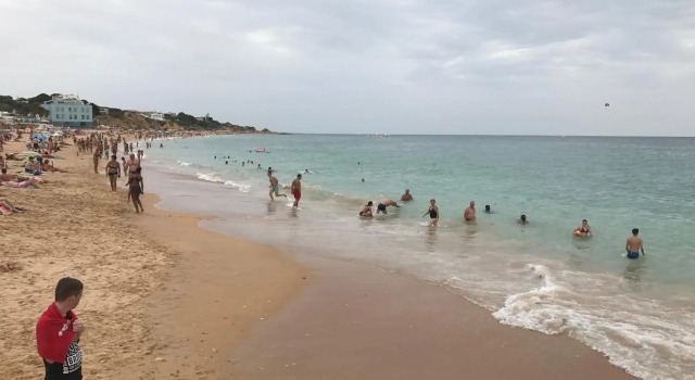 Sea view Penthouse 10 min walking Albufeira old town and Beach Pescadores