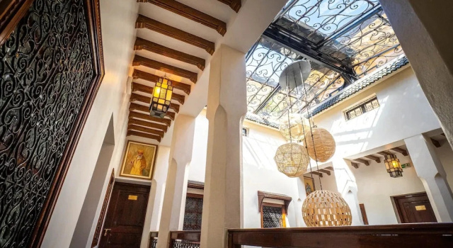 Riad Koutchi, Забронировать Отель Марракеш Марракеш-Тенсифт-Эль-Хауз, рядом с Музей марокканского искусства