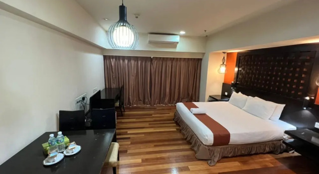 Студия с балконом Raintree Resort Suites