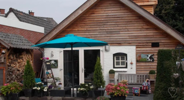B & B Noetsele