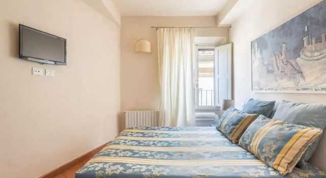 Design Apartments Florence- Florence City Center, Забронировать Апартаменты/квартира Дуомо Флоренция, рядом с Дом Буонаротти