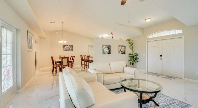 Canal-view Home w/ Grill in Cape Coral!
