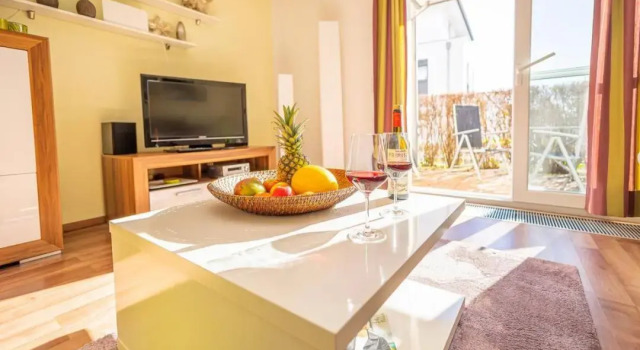 Wohnung 3 im EG Haus Stranddistel, komfortable Ferienwohnung fur 2 Personen in Zingst