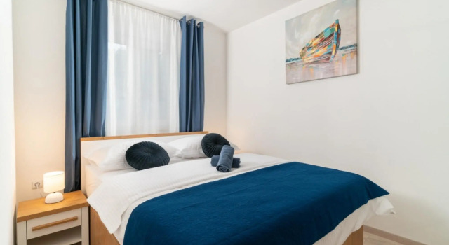 Lux 3 - Heated Pool - A5, Buchen Sie Hotel Hotels in Gespanschaft Split-Dalmatien mit Pool, Schwimmbad